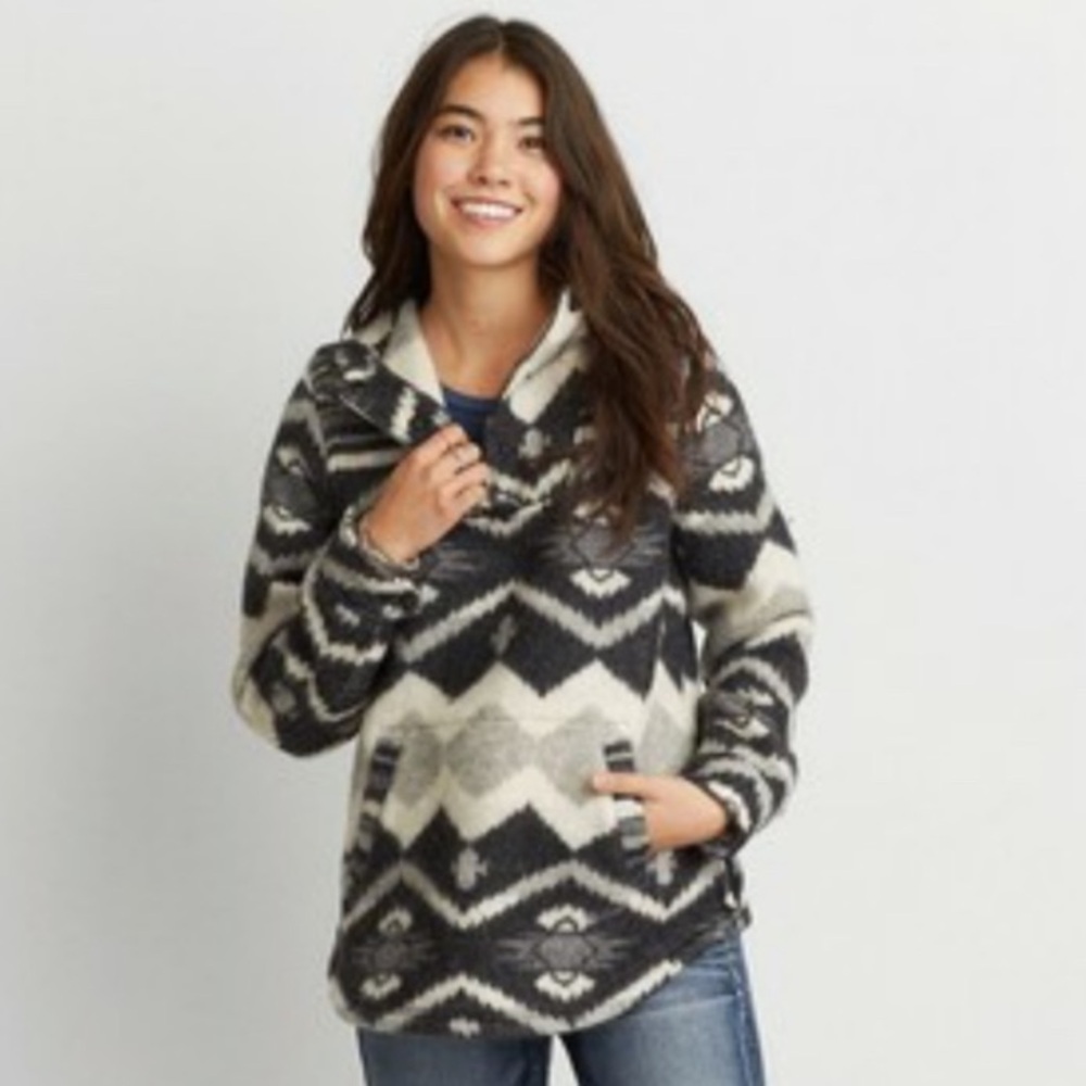 Woolrich AEO Blanket Hooded Pullover - Picture 1 of 9
